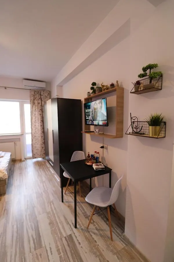 Charming Cozy Studio - Old Town - Free Minibar Apartment Bucharest